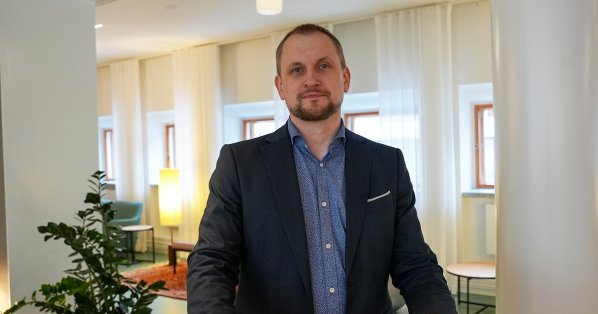 Tapio Koisaari, Ylempi vakuutustutkinto (YVTS) - Liikkeenjohdon ja  asiantuntijoiden koulutus | Aalto EE